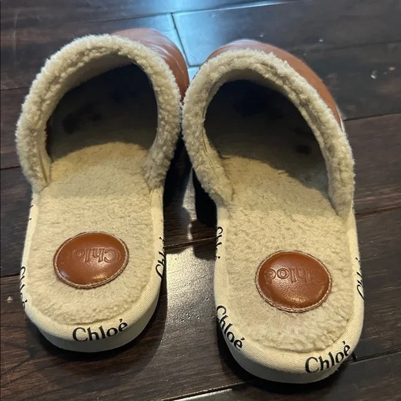 Chloe Sherpa + leather slipper + slides indoor / outdoor size 36